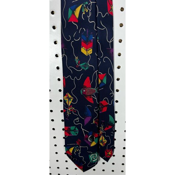 Brooks Brothers tie - Picture 3 of 6